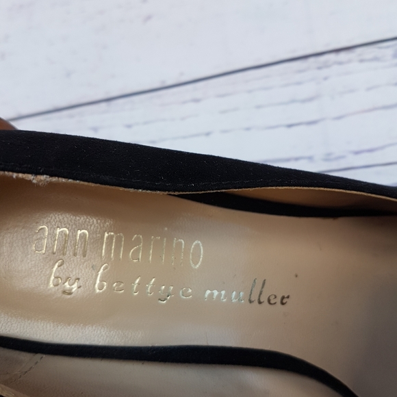 Bettye Muller Pump - Picture 2 of 9